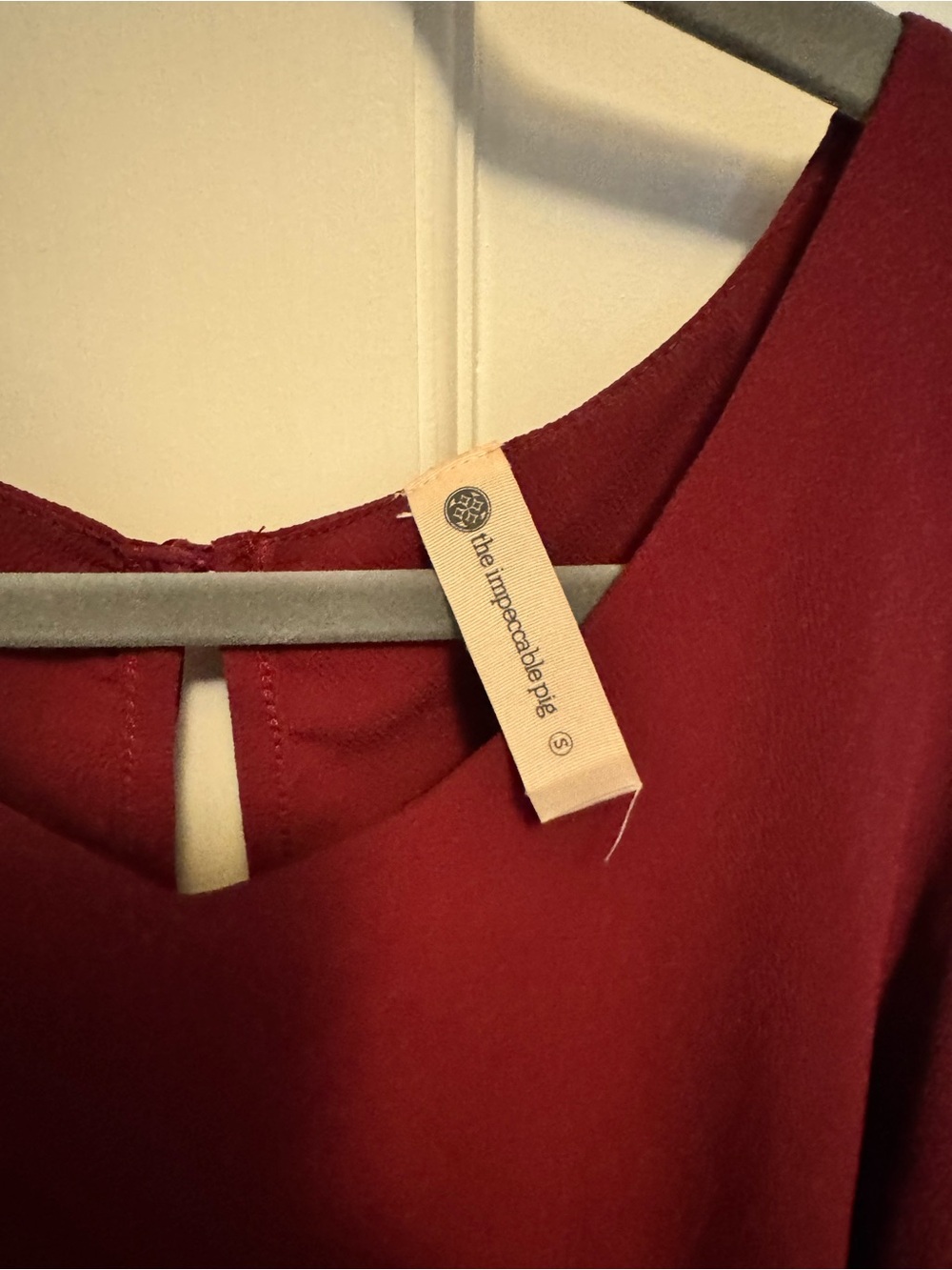 The Impeccable Pig Layered Keyhole Tank in Wine - Picture 2 of 3